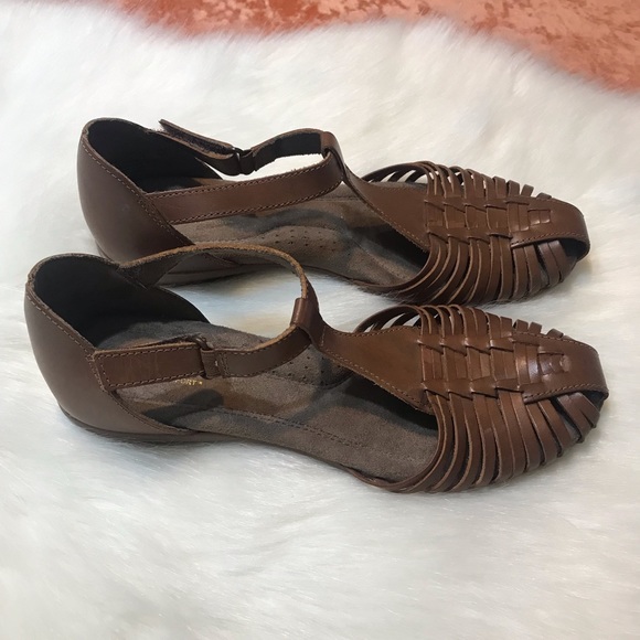 Natural Soul All Thru Comfort ⚜️ Brown Leather Gylo Sandals - Picture 2 of 10